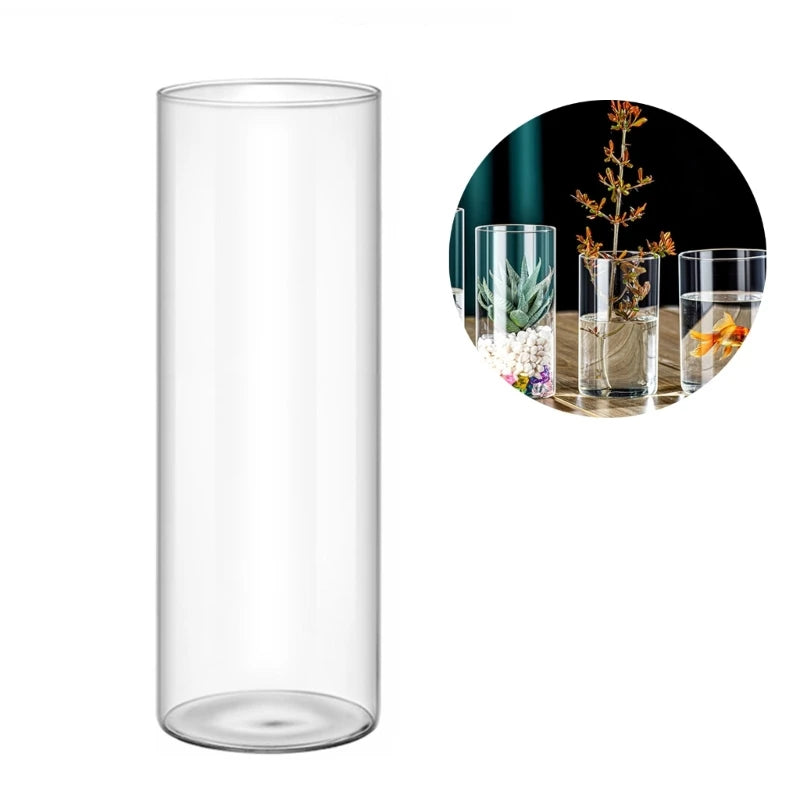 Vase en verre transparent