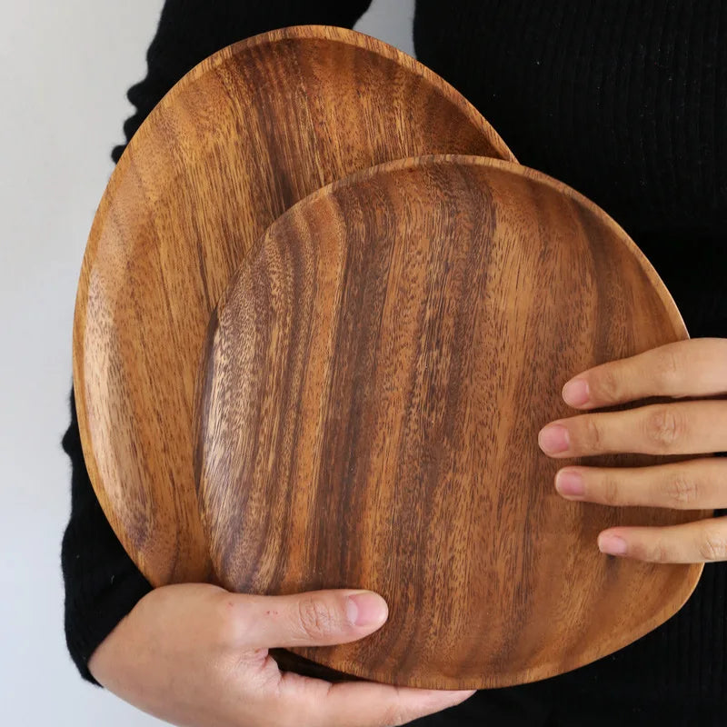 Assiette en bois massif